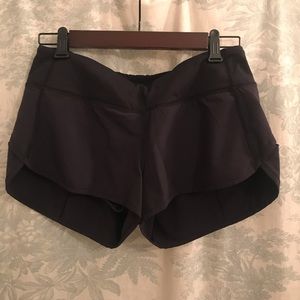 Lululemon speed up short in black - size 6